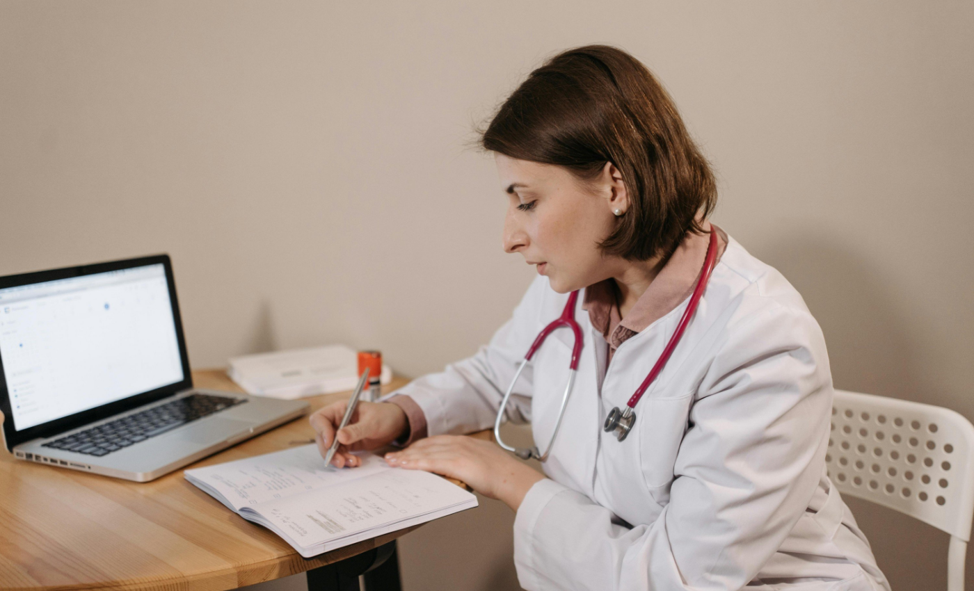 The 13-Step Revenue Cycle Management Process in Healthcare (2026 Guide)